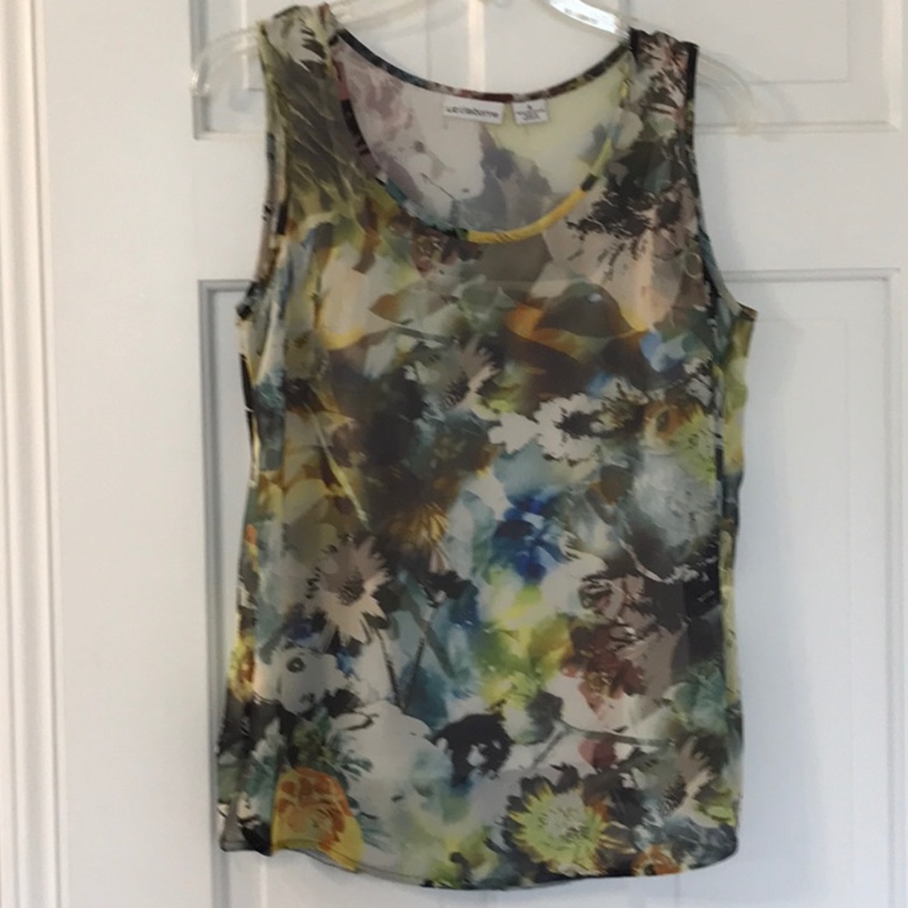 Liz Claiborne sleeveless top